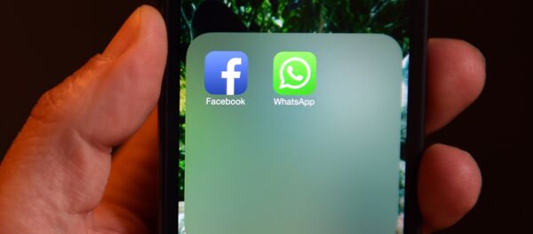 The Facebook and WhatsApp - Sputnik Afrique
