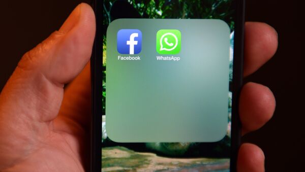 The Facebook and WhatsApp - Sputnik Afrique