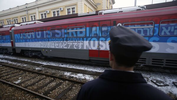 Le train Belgrade-Kosovo stoppé, «convulsions de l’administration sortante US» - Sputnik Afrique
