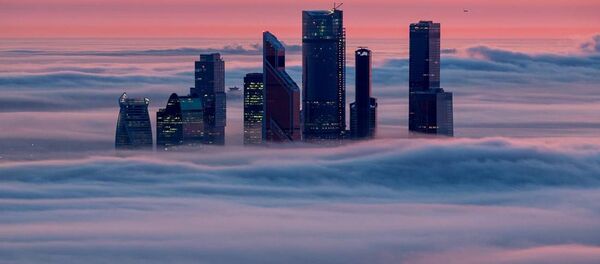 La capitale russe enveloppée dans  les nuages - Sputnik Afrique