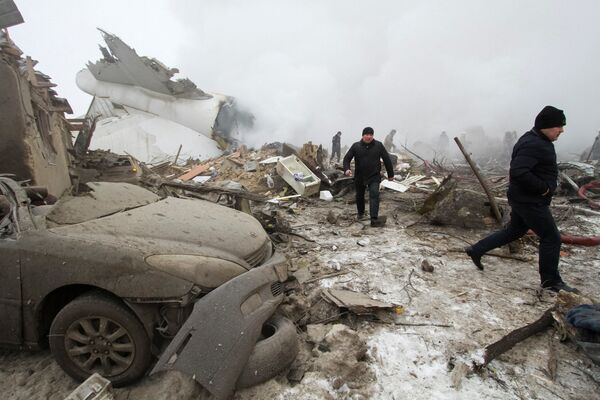 Opération de sauvetage suite au crash d’un avion-cargo au Kirghizstan - Sputnik Afrique