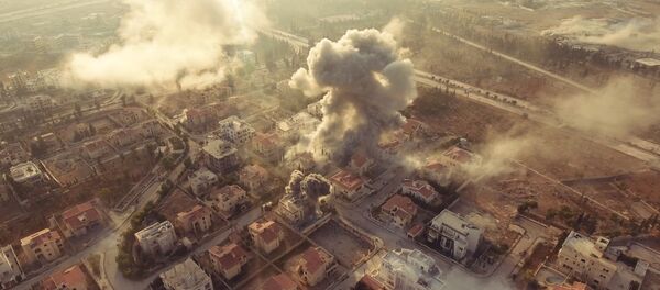 Оборона Академии Башара Асада в Алеппо. Правительственные войска наносят удары по позициям боевиков - Sputnik Afrique