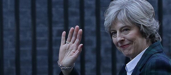 Theresa May - Sputnik Afrique