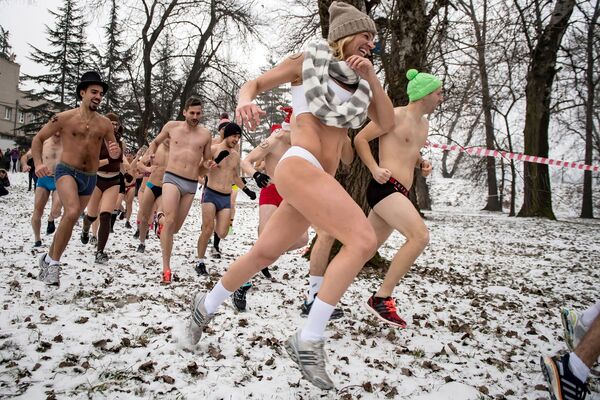 Une course en sous-vêtements à Belgrade - Sputnik Afrique