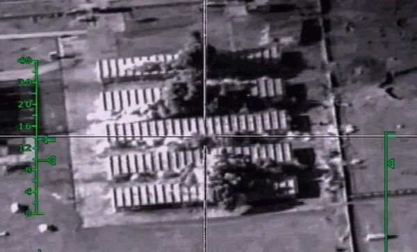 Les bombardiers russe en action dans la province syrienne de Deir ez-Zor - Sputnik Afrique