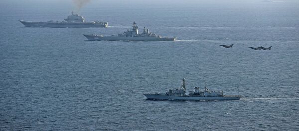 Les avions et navires britanniques escortent l’Amiral Kouznetsov - Sputnik Afrique