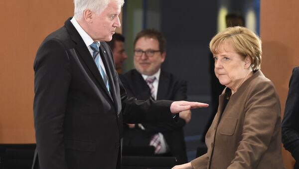 Horst Seehofer et Angela Merkel - Sputnik Afrique