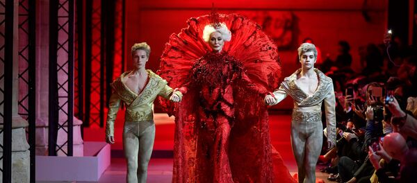 Un conte de fée chinois à la Semaine de la mode de Paris - Sputnik Afrique