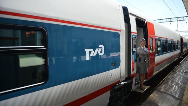 Ces trains qui améliorent les relations russo-chinoises à 385 km/h - Sputnik Afrique