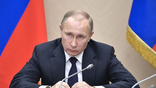 Президент РФ В. Путин провел совещание с членами правительства РФ - Sputnik Afrique