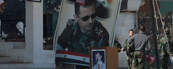 Affiches avec le portrait de Bachar el-Assad - Sputnik Afrique