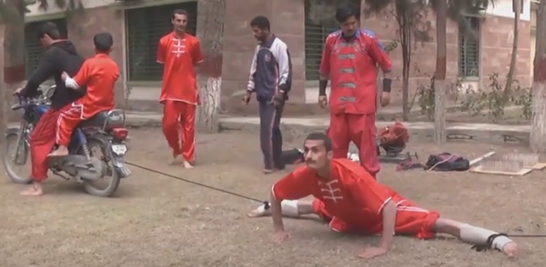 Vous en avez assez du yoga traditionnel? Alors cette école pakistanaise va vous intéresser! - Sputnik Afrique