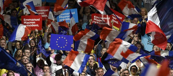 en marche - Sputnik Afrique