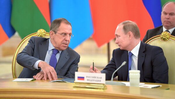 Sergueï Lavrov et Vladimir Poutine - Sputnik Afrique