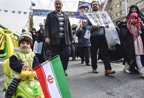 Les manifestations en Iran à l’occasion du 38e anniversaire de la Révolution islamique Les manifestations en Iran à l’occasion du 38e anniversaire de la Révolution islamique - Sputnik Afrique