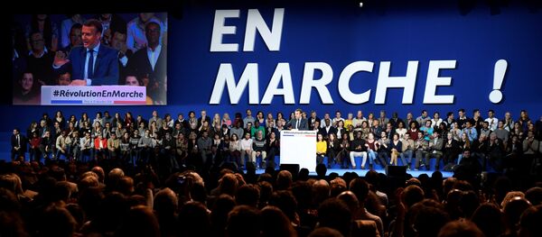 En marche - Sputnik Afrique