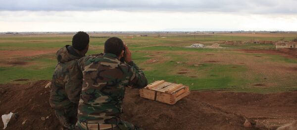 Syrian pro-government forces hold a position in the Hatabat al-Bab area, near town of Al-Bab. (File) - Sputnik Afrique
