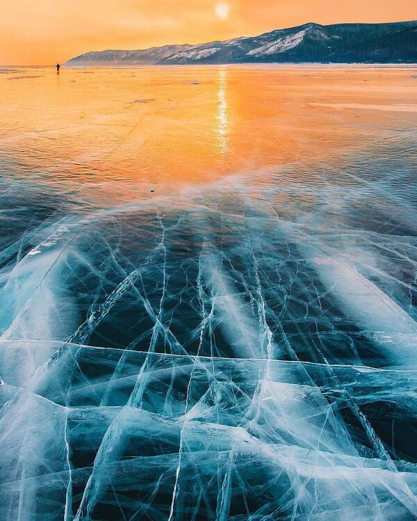 La beauté glaciale du lac Baïkal - Sputnik Afrique