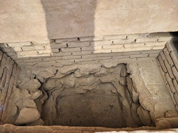 Sous le Dôme se trouvent des catacombes vieilles de plusieurs siècles. - Sputnik Afrique