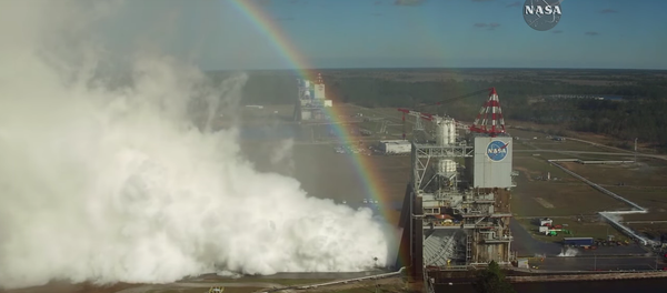 Un essai de moteur de fusée… irisé - Sputnik Afrique