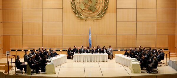 L’attaque aérienne US en Syrie compliquera les négociations de Genève - Sputnik Afrique