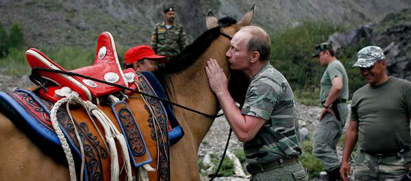 Vladimir Poutine en république de Touva - Sputnik Afrique