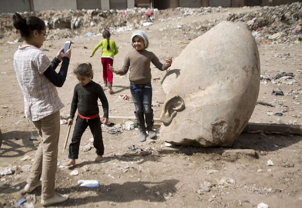 Découverte archéologique au Caire: le colosse de Ramsès II - Sputnik Afrique
