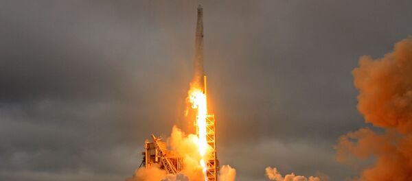 Fusée Falcon 9 - Sputnik Afrique