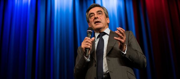 Right-wing Les Republicains (LR) party's candidate for the party's primary ahead of the 2017 presidential election, Francois Fillon (File) - Sputnik Afrique