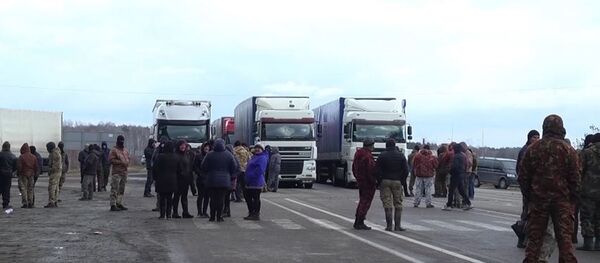 Une route reliant l’Ukraine à l’Europe bloquée… par des chercheurs d’ambre - Sputnik Afrique