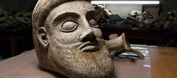 L'artefact trouvé dans la baie près du cap Aq-Burun - Sputnik Afrique