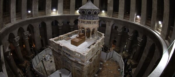 La restauration de l'Édicule de la tombe du Christ de l'église du Saint-Sépulcre en images - Sputnik Afrique