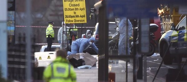 Forensics investigators work at the scene after an attack on Westminster Bridge in London, Britain March 22, 2017. - Sputnik Afrique