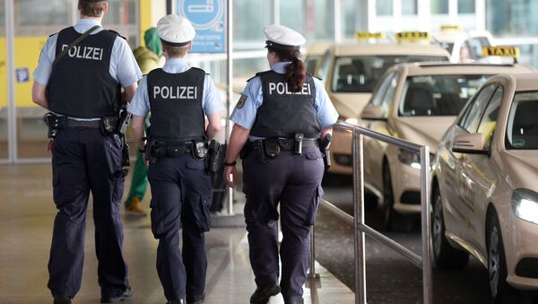 Colis suspect à l’aéroport de Cologne-Bonn: 500 personnes évacuées - Sputnik Afrique