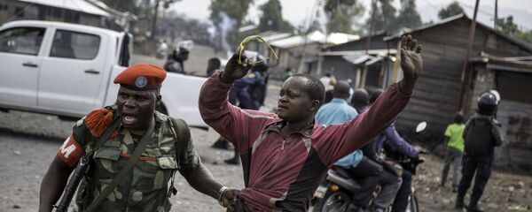 Des hommes armés décapitent 40 policiers au Congo Des hommes armés décapitent 40 policiers au Congo - Sputnik Afrique