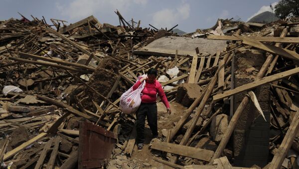 Les décombres de maisons détruites par un séisme dans la province du Yunnan (image d'archives) - Sputnik Afrique