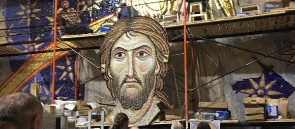Une mosaïque russe pour la plus grande église orthodoxe des Balkans - Sputnik Afrique