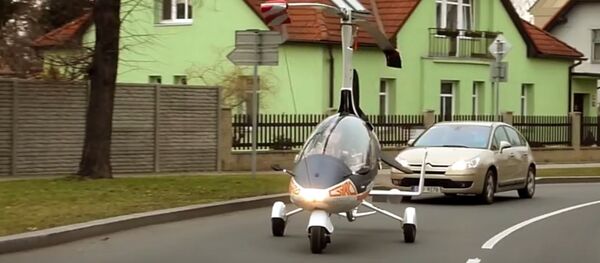 Son rêve? Aller boire un café à Prague en voiture volante! - Sputnik Afrique