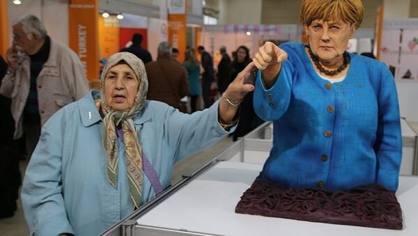 effigie d'Angela Merkel - Sputnik Afrique