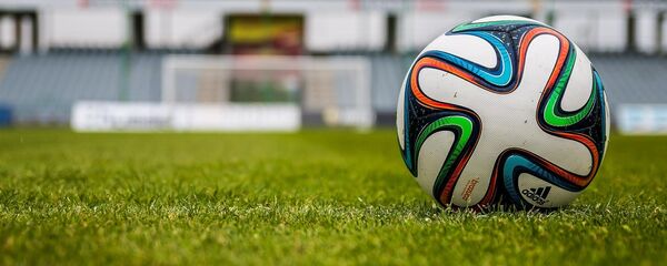 En Estonie, une équipe de foot marque un but… sans toucher le ballon (vidéo) - Sputnik Afrique