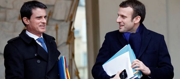 Manuel Valls et Emmanuel Macron - Sputnik Afrique