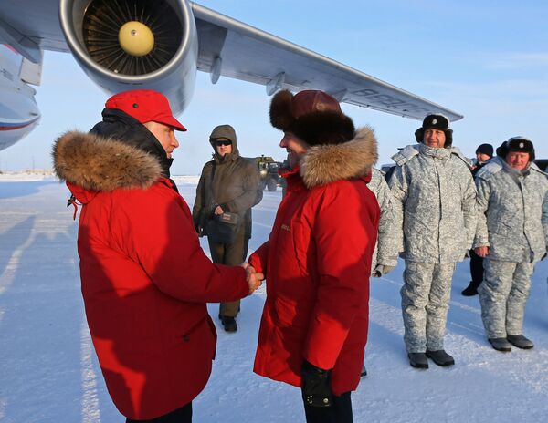 Visite du président Vladimir Poutine sur l’archipel François-Joseph - Sputnik Afrique