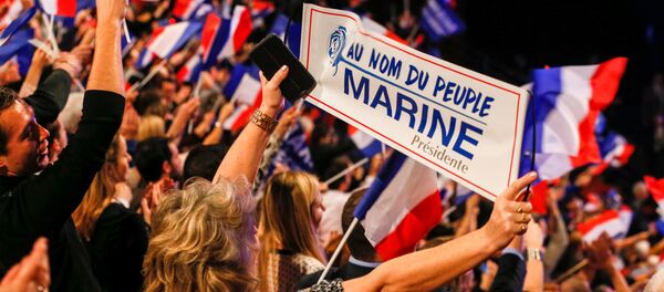 partisans de Marine le Pen - Sputnik Afrique