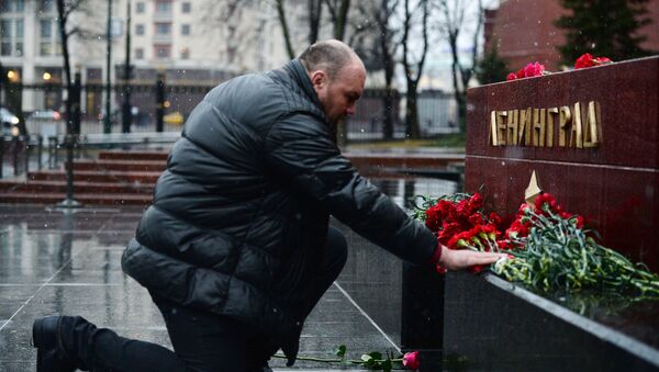 Vague de condoléances internationale après la tragédie dans le métro de St-Pétersbourg - Sputnik Afrique