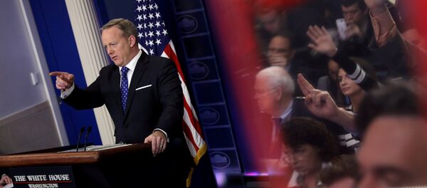 Le porte-parole de la Maison Blanche Sean Spicer - Sputnik Afrique