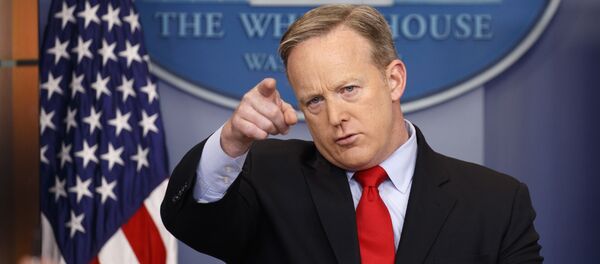 White House press secretary Sean Spicer speaks during the daily press briefing at the White House in Washington - Sputnik Afrique