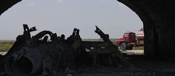 Les conséquences des frappes aériennes US contre la base militaire Shayrat en Syrie - Sputnik Afrique