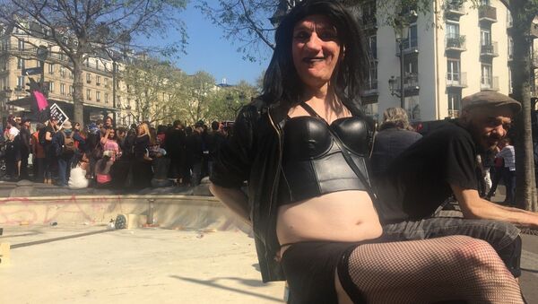 Manifestation des travailleurSEs du sexe & AlliéEs à Paris - Sputnik Afrique