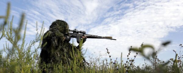 Des femmes snipers venues d’Europe se battent aux côtés de Kiev dans le Donbass - Sputnik Afrique