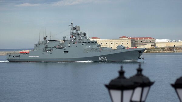 La frégate Admiral Grigorovich est arrivé dans le port de Sébastopol  - Sputnik Afrique